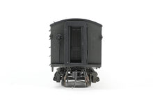 Load image into Gallery viewer, HO Brass Beaver Creek SP - Southern Pacific Silk and Tea Car FP No. 6617 REBOXX