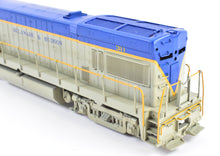 Load image into Gallery viewer, HO Brass Oriental Limited D&H - Delaware & Hudson GE U-30B 3000 HP Low Hood Road Switcher Custom Painted No. 311