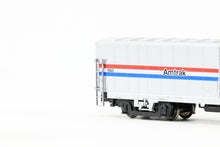 Load image into Gallery viewer, N Kato 106-3506 Amtrak Material Handling Car 2-Pack Phase III Set C-2 Nos. 1508 and 1553