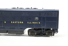 Load image into Gallery viewer, HO Stewart Hobbies C&EI – Chicago & Eastern Illinois EMD F3A/F3B/F3A Phase II Set w/ SoundTraxx Tsunami DCC and Sound