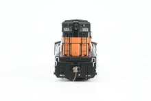 Load image into Gallery viewer, HO Rapido Trains, Inc. Milw - Milwaukee Road EMD SD10 FP #553 1974+ Era DC/Silent Version