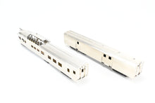 Load image into Gallery viewer, HO Brass NPP - Nickel Plate Products CB&Q - Burlington Route WP & D&RGW California Zephyr Dome-Observation Baggage Set