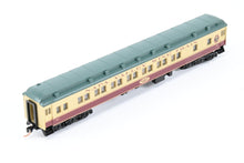Load image into Gallery viewer, N Microtrains Line Napa Valley Wine Train 4-Pack w/Bonus FT Powered A-unit