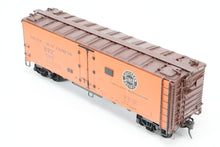 Load image into Gallery viewer, O Brass PSC - Precision Scale Co. PFE - Pacific Fruit Express 40’ Steel Reefer with Wood Roof Walk Circa 1945 CP No. 45683