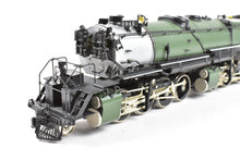 Load image into Gallery viewer, HO Brass CON Oriental Limited GN - Great Northern R-1 2-8-8-2 Closed Cab Version FP