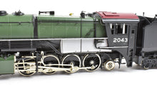 Load image into Gallery viewer, HO Brass CON Oriental Limited GN - Great Northern R-1 2-8-8-2 Closed Cab Version FP