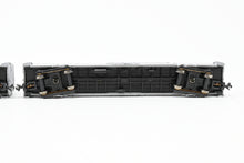 Load image into Gallery viewer, N Kato 106-3506 Amtrak Material Handling Car 2-Pack Phase III Set C-2 Nos. 1508 and 1553