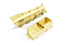 Load image into Gallery viewer, HO Brass NPP - Nickel Plate Products C&NW - Chicago & North Western Class E 4-6-2 Pacific