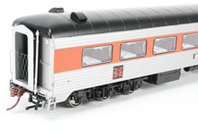 Load image into Gallery viewer, HO Rapido Trains Inc. NH – New Haven Pullman – Bradley “Miles Standish” Dining Car McGinnis Scheme