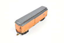 Load image into Gallery viewer, HO La Belle Woodworking IT - Illinois Terminal Freight/Baggage Trailer Built and Painted #480