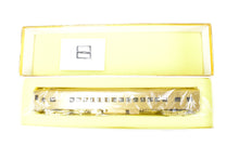Load image into Gallery viewer, HO Brass Oriental Limited NP - Northern Pacific North Coast Limited 56-Seat Coach #500 w/o Skirts