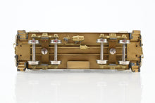 Load image into Gallery viewer, HO Brass Oriental Limited GN - Great Northern 25 Foot Caboose