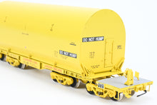 Load image into Gallery viewer, HO Brass CON OMI - Overland Models, Inc. UP - Union Pacific NASA Shuttle Solid Rocket Motor Rail Car Factory Painted No. 50010