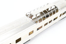 Load image into Gallery viewer, HO Brass NPP - Nickel Plate Products CB&Q - Burlington Route WP & D&RGW California Zephyr Dome-Observation Baggage Set