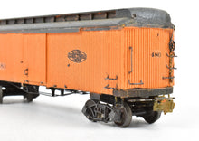 Load image into Gallery viewer, HO La Belle Woodworking IT - Illinois Terminal Freight/Baggage Trailer Built and Painted #480