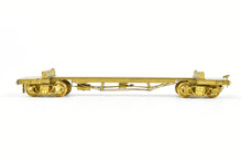 Load image into Gallery viewer, HO Brass Far East Distributors NP - Northern Pacific 41' Log Car w/ Trucks