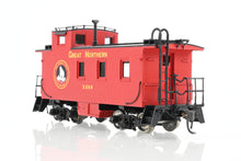 Load image into Gallery viewer, HO Brass CIL - Challenger Imports GN - Great Northern 25' Wood Caboose Early Version FP X684 REPLACEMENT BOX
