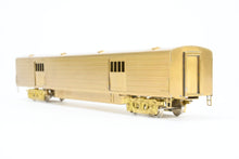 Load image into Gallery viewer, HO Brass NPP - Nickel Plate Products MILW - Milwaukee Road Hiawatha Baggage Express Car