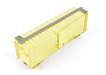 Load image into Gallery viewer, HO Brass NJ International MILW - Milwaukee Road Ribbed Boxcar 40' Single Door