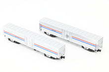 Load image into Gallery viewer, N Kato 106-3503 Amtrak Material Handling Car 2-Pack Phase III Set C-1 Nos. 1524 and 1547
