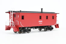 Load image into Gallery viewer, HO Brass CON OMI - Overland Models, Inc. CNS&M - North Shore Line Wood Caboose w/o Cupola Factory Painted No. 1004