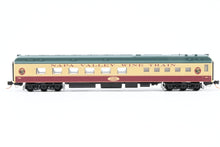 Load image into Gallery viewer, N Microtrains Line Napa Valley Wine Train 4-Pack w/Bonus FT Powered A-unit