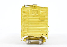 Load image into Gallery viewer, HO Brass NJ International MILW - Milwaukee Road Ribbed Boxcar 40' Single Door