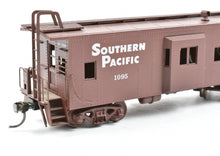 Load image into Gallery viewer, HO Brass Trains Inc. SP - Southern Pacific Bay Window Caboose Custom Painted