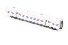 Load image into Gallery viewer, N Kato 156-0956 Amtrak Viewliner II Baggage Car No. 61058 Phase III