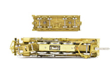 Load image into Gallery viewer, HO Brass NPP - Nickel Plate Products C&NW - Chicago & North Western Class E 4-6-2 Pacific