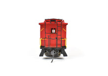 Load image into Gallery viewer, HO Brass DVP - Division Point NYC&St.L - Nickel Plate Road "1000" Series 30' Wood Caboose FP No. 1004