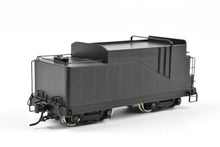 Load image into Gallery viewer, HO Brass CON Tenshodo GN - Great Northern 2-6-6-2 Class L-1 Factory Painted #1913 Crown