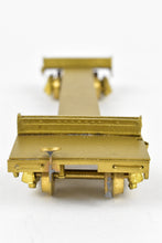 Load image into Gallery viewer, HO Brass Far East Distributors NP - Northern Pacific 41' Log Car w/ Trucks