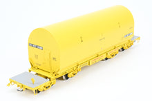 Load image into Gallery viewer, HO Brass CON OMI - Overland Models, Inc. UP - Union Pacific NASA Shuttle Solid Rocket Motor Rail Car Factory Painted No. 50028