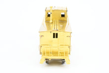 Load image into Gallery viewer, HO Brass OMI - Overland Models, Inc. Soo Line "Shorty" Wood Sheath Caboose w/ Truss Rod Underframe Nos. 199 & 235
