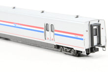 Load image into Gallery viewer, N Kato 156-0956 Amtrak Viewliner II Baggage Car No. 61058 Phase III
