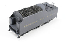 Load image into Gallery viewer, HO Brass Key Imports N&W - Norfolk & Western K-1 Class 4-8-2 Mountain Custom Series #31 Factory Painted No. 114 With Moderate Weathering