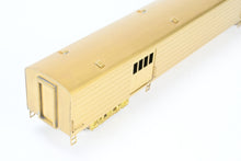 Load image into Gallery viewer, HO Brass NPP - Nickel Plate Products MILW - Milwaukee Road Hiawatha Baggage Express Car