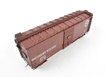 Load image into Gallery viewer, HO Brass CIL - Challenger Imports SP - Southern Pacific Class B-50-12-A Steel Side Rebuilt Box Car Factory Painted No. 27117