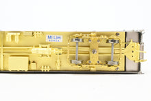 Load image into Gallery viewer, HO Brass Shoreham Shops CB&Q/D&RGW/WP California Zephyr 6-5 Pullman Sleeper CZ-07