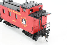 Load image into Gallery viewer, HO Brass CIL - Challenger Imports GN - Great Northern 25' Wood Caboose Early Version FP X684 REPLACEMENT BOX