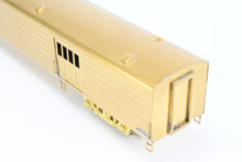 Load image into Gallery viewer, HO Brass NPP - Nickel Plate Products MILW - Milwaukee Road Hiawatha Baggage Express Car