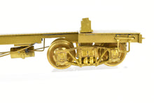 Load image into Gallery viewer, HO Brass Far East Distributors NP - Northern Pacific 41' Log Car w/ Trucks