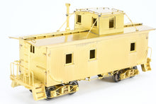 Load image into Gallery viewer, HO Brass OMI - Overland Models, Inc. Soo Line "Shorty" Wood Sheath Caboose w/ Truss Rod Underframe Nos. 199 & 235