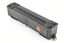 Load image into Gallery viewer, HO Brass Shoreham Shops GN - Great Northern 50 Foot Express Reefer FP #2033