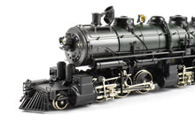 Load image into Gallery viewer, HO Brass CON Tenshodo GN - Great Northern 2-6-6-2 Class L-1 Factory Painted #1913 Crown