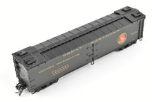 Load image into Gallery viewer, HO Brass Shoreham Shops GN - Great Northern 50 Foot Express Reefer FP #2033