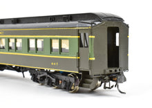 Load image into Gallery viewer, HO Brass CON Cascade Models CON NP - Northern Pacific HW Coach #604 Series Custom Painted