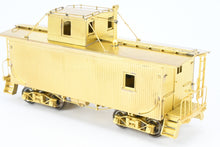 Load image into Gallery viewer, HO Brass OMI - Overland Models, Inc. Soo Line "Shorty" Wood Sheath Caboose w/ Truss Rod Underframe Nos. 199 & 235