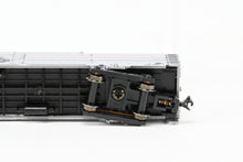 Load image into Gallery viewer, N Kato 106-3503 Amtrak Material Handling Car 2-Pack Phase III Set C-1 Nos. 1524 and 1547